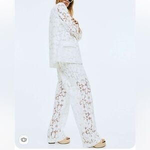 White lace pants